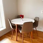 Cozy And Modern With A Countryside Feeling In * ברגן