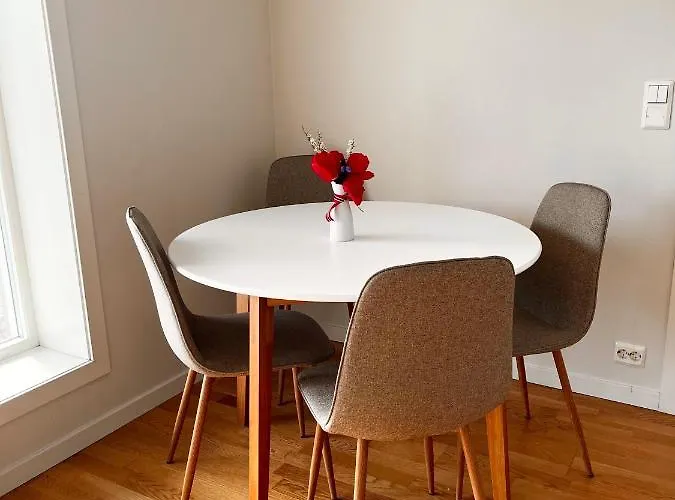 Cozy And Modern With A Countryside Feeling In * ベルゲン