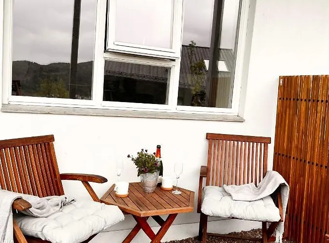 Apartment Cozy And Modern With A Countryside Feeling In Bergen